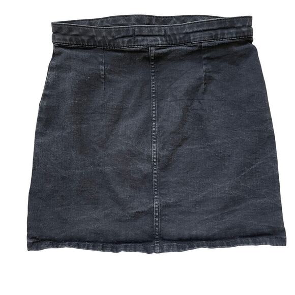 We The Free 8 Black Denim Mini Skirt | Snap Front Detail, Y2K Grunge Vibes - Picture 2 of 6